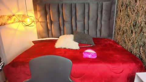 Snapshot of abril_fox__ chatting on July 2026 12:30:01 PM Abril Fox online show from July 2026 12:30:01 PM