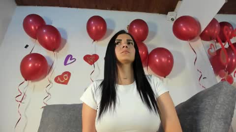 Abril jones online show from February 2025 03:54:01 AM