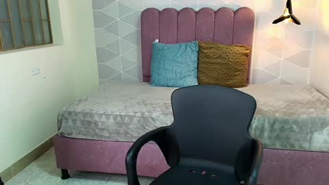 ABRIL MATTHEWS online show from January 2025 06:27:02 PM