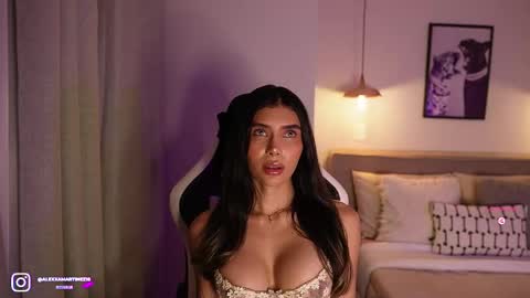 Snapshot of abril_w18 chatting on March 2026 11:05:02 PM My name is Alexa. Please say hello I like to chat with you. If you have requests please use tip online show from March 2026 11:05:02 PM