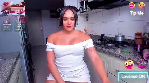 itis   S O F I A online show from September 2025 06:51:01 PM