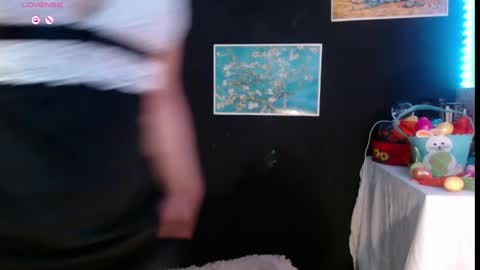 Absenta vert online show from March 2026 11:05:02 PM