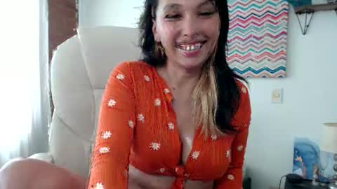 Snapshot of aby_bae2 chatting on March 2025 05:06:02 PM Aby online show from March 2025 05:06:02 PM