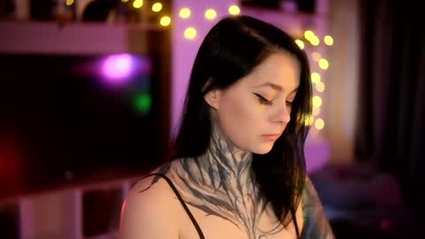 acid_pie online show from February 2025 03:19:01 AM