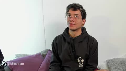 Jhonny online show from October 2025 03:05:01 AM