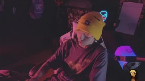 Acid Milo online show from May 2026 09:42:02 PM