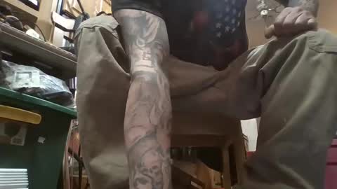 Snapshot of act_right_dub420 chatting on February 2025 07:10:02 PM act_right_dub420 online show from February 2025 07:10:02 PM