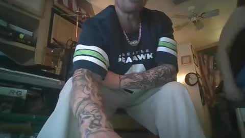 Snapshot of act_right_dub420 chatting on February 2025 11:44:02 AM act_right_dub420 online show from February 2025 11:44:02 AM