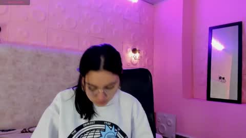 Snapshot of adaira31 chatting on May 2026 11:37:02 AM Adaira online show from May 2026 11:37:02 AM