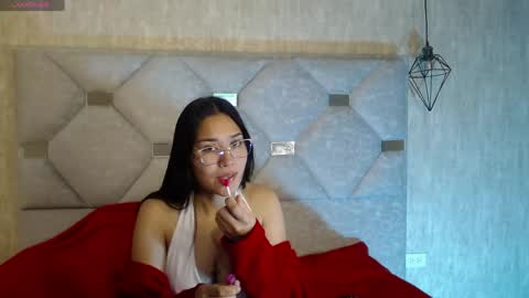 Snapshot of adaira31 chatting on May 2026 12:15:01 PM Adaira online show from May 2026 12:15:01 PM