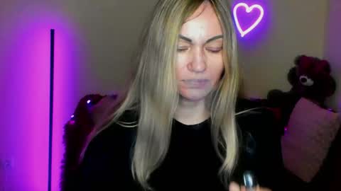 Adalina online show from April 2026 06:30:02 PM