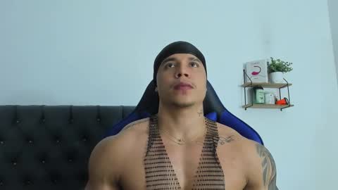 adam boss online show from March 2026 05:33:02 AM