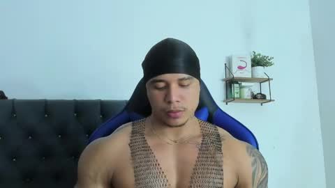 adam boss online show from May 2026 07:02:02 AM
