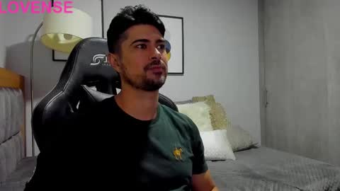 adam clarke online show from October 2025 03:47:02 AM