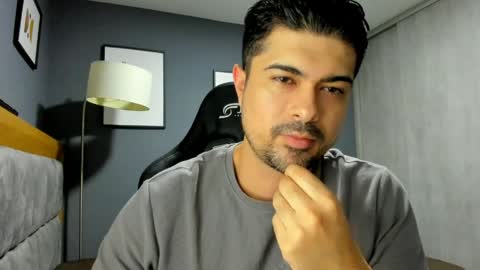 adam clarke online show from April 2026 02:25:02 AM