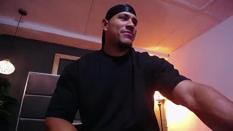 adam_fit19cm online show from April 2026 02:22:02 PM