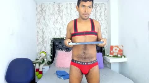 adam_morgan2 online show from December 2025 02:12:02 PM