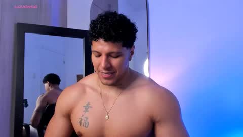 adambrocs1 online show from February 2026 08:16:01 PM