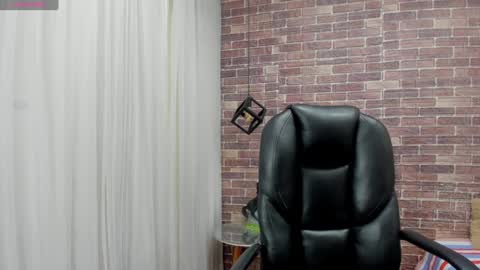 Adam online show from December 2024 05:52:02 AM