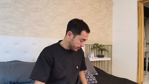 Im Adams Sanz online show from April 2026 06:53:01 PM