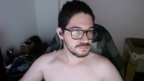 Snapshot of adamussutekh chatting on July 2026 01:40:01 PM Adam online show from July 2026 01:40:01 PM