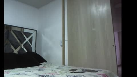 eva online show from December 2025 12:32:01 PM