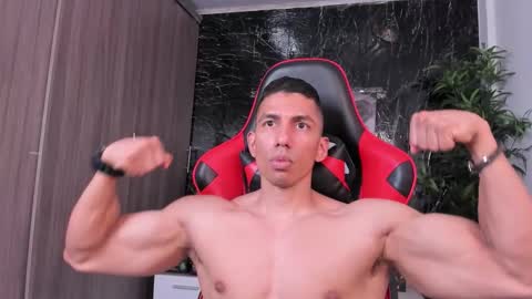 Adan Sin online show from February 2026 08:03:02 PM