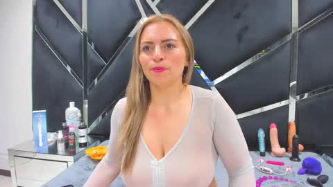 adara online show from February 2025 03:33:01 AM