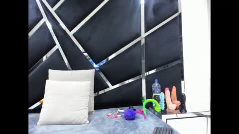 adara online show from February 2025 01:37:01 AM