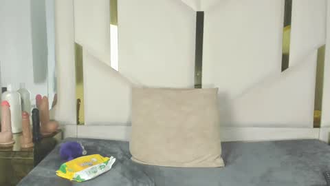 adara online show from September 2025 10:32:01 PM