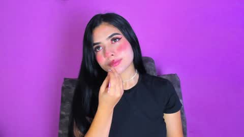 Snapshot of adara_johnson_ chatting on December 2024 11:40:01 AM Adara Johnson online show from December 2024 11:40:01 AM