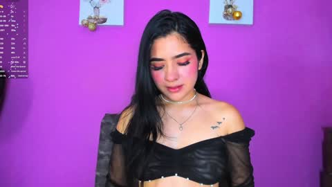 Snapshot of adara_johnson_ chatting on January 2025 11:37:01 AM Adara Johnson online show from January 2025 11:37:01 AM