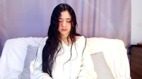 Snapshot of adara_johnson_ chatting on October 2025 11:43:01 AM Adara Johnson online show from October 2025 11:43:01 AM