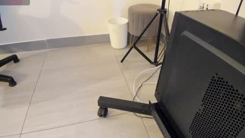 Snapshot of adbel_sady chatting on February 2025 11:10:01 AM adbel sady online show from February 2025 11:10:01 AM