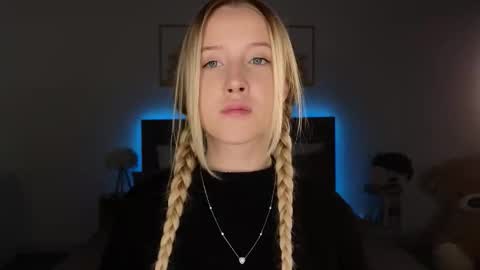 Snapshot of adele_armas chatting on March 2026 08:59:01 PM Adele online show from March 2026 08:59:01 PM