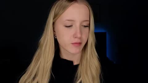 Snapshot of adele_armas chatting on April 2026 09:31:02 PM Adele online show from April 2026 09:31:02 PM