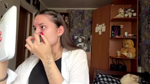 Poly online show from April 2026 12:17:02 PM