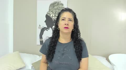 Adele Smithh online show from January 2025 11:35:01 AM