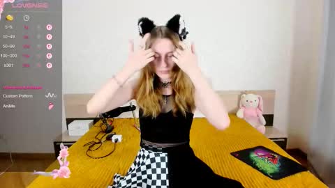 Adelina online show from September 2025 09:45:02 AM