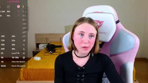 Adelina online show from March 2026 09:35:01 AM