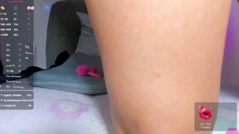 Snapshot of adelinaconte1 chatting on May 2026 01:02:04 AM adelinaconte1 online show from May 2026 01:02:04 AM