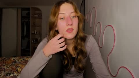Adell online show from May 2026 09:41:02 PM
