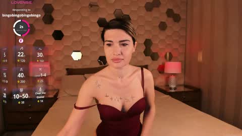 Adely online show from April 2026 07:44:02 PM