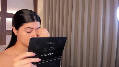 Snapshot of adhara_black01 chatting on March 2026 12:18:01 PM Adhara online show from March 2026 12:18:01 PM