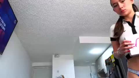 Snapshot of adhara_kitten chatting on June 2026 02:15:02 PM Adhara online show from June 2026 02:15:02 PM
