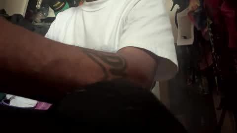 adick_ting online show from October 2025 10:28:02 PM