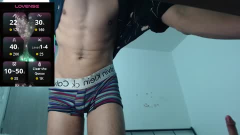 Snapshot of adictedsexxxx chatting on April 2026 12:43:02 AM Philipe online show from April 2026 12:43:02 AM