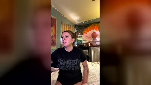 Snapshot of adirajade chatting on April 2026 06:30:02 PM adirajade online show from April 2026 06:30:02 PM