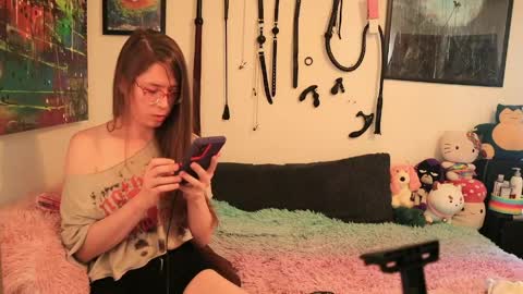 Snapshot of aditzytgirl chatting on April 2026 07:27:02 PM A Ditzy TGirl aka Lizzy online show from April 2026 07:27:02 PM