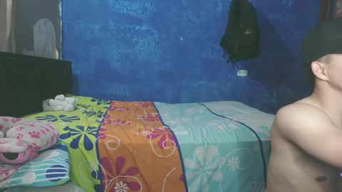 Adonis online show from February 2026 11:04:02 PM